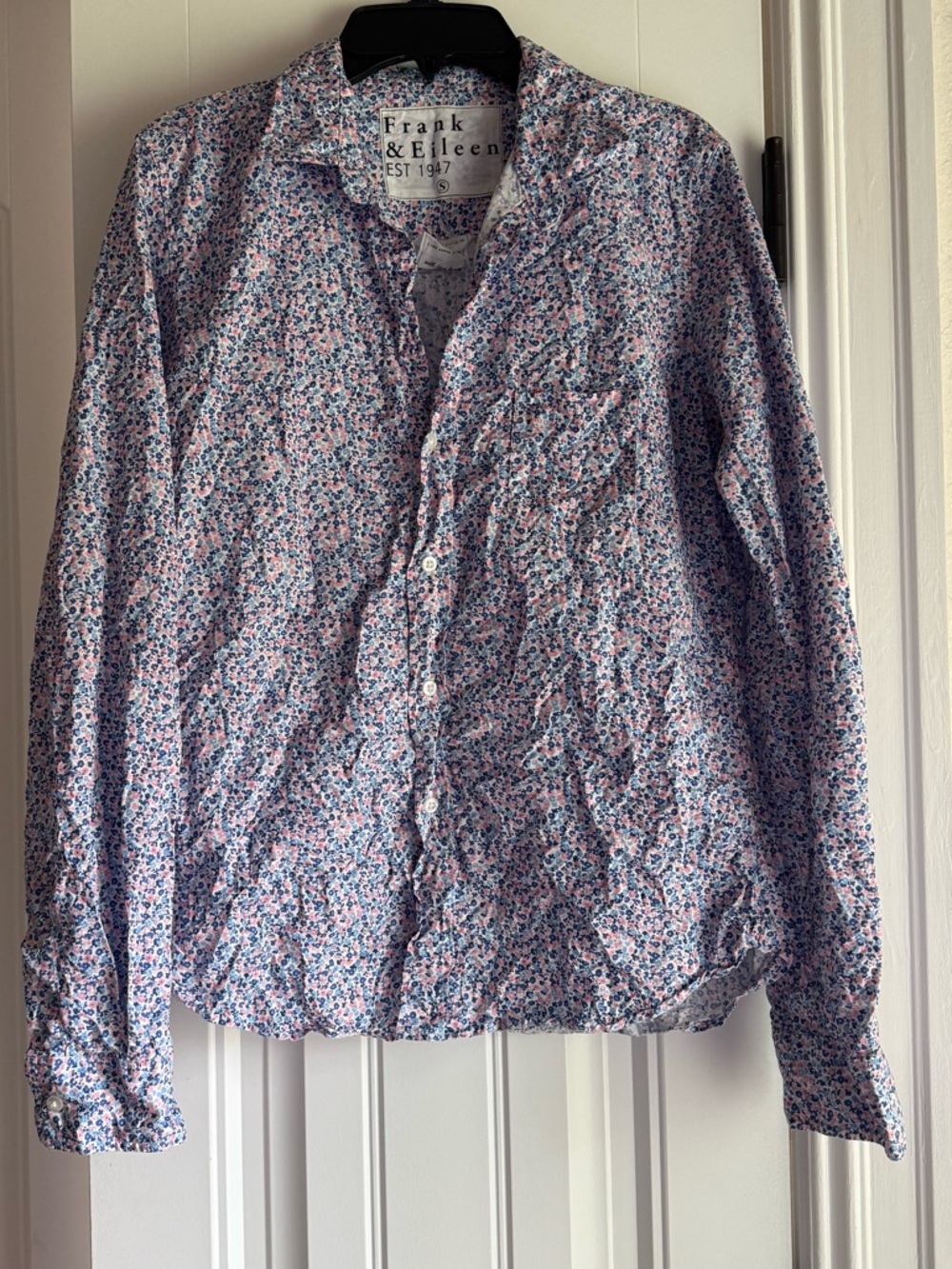 Frank & Eileen Barry Crinkle Blue Pink Floral Cotton Button Shirt - Womens Small